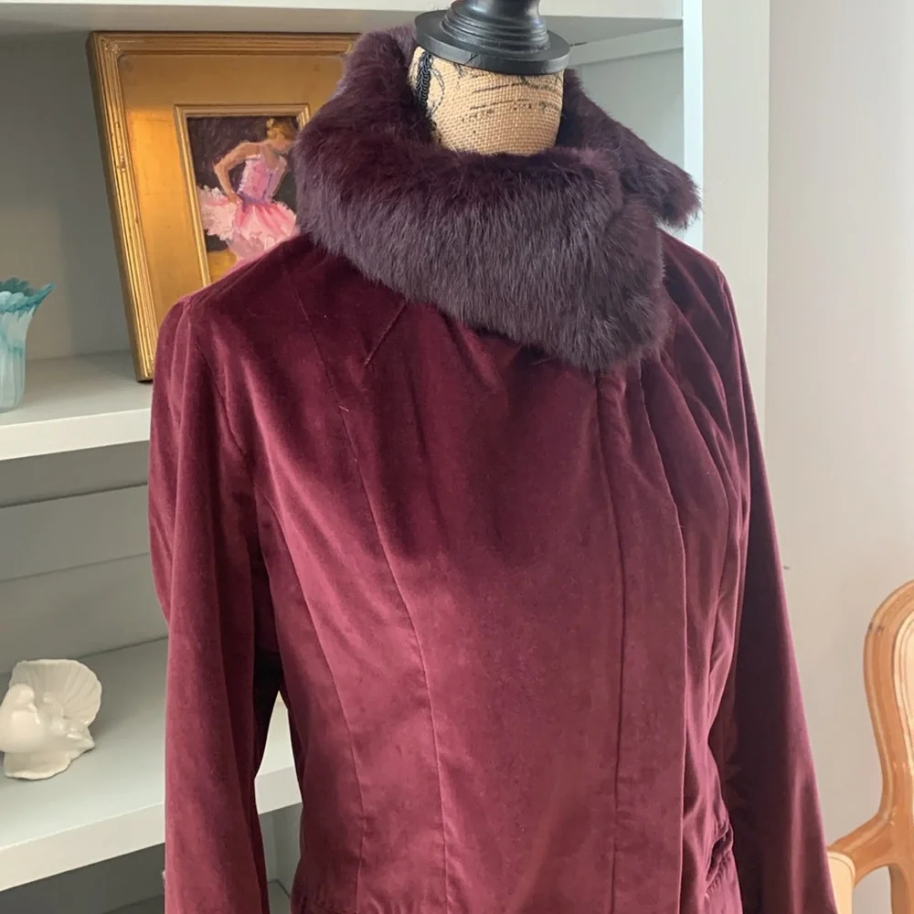 TAHARI Designer Velvet Genuine Fur coat jacket wine red purple M 8 $450 - Picture 2 of 12